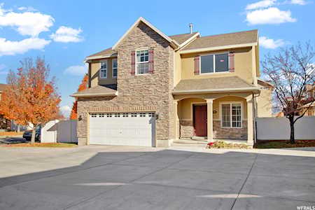 5031 W London Bay Dr S Riverton, UT 84096