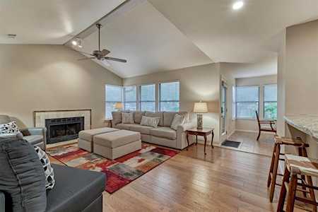 82 Cokeberry Ct The Woodlands, TX 77380