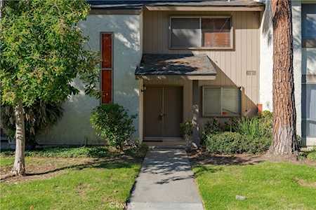 1406 Devonshire Ln La Habra, CA 90631