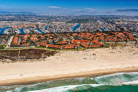 2117 Martinique Ln Oxnard, CA 93035