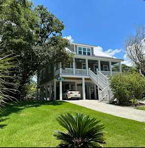 3113 Myrtle Street Edisto Island, SC 29438