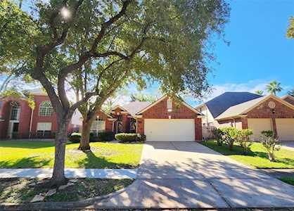 4414 Topaz Trail Dr Sugar Land, TX 77479