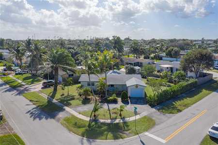 301 SE 7th Ave Deerfield Beach, FL 33441