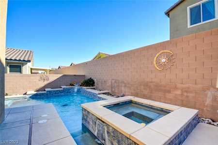 23 Arcturus Ridge Way Las Vegas, NV 89183