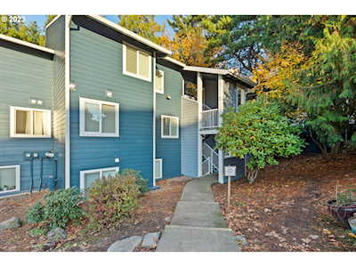 12600 SE Freeman WAY #49 Milwaukie, OR 97222