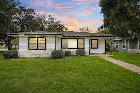 912 Coleman Ave Pasadena, TX 77506