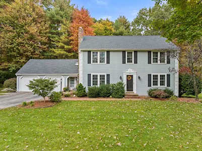 141 Colonial Dr Hanover, MA 02339