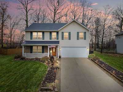 8420 Spring Forest Drive Fort Wayne, IN 46804