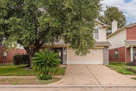13530 Elder Bridge Dr Sugar Land, TX 77498