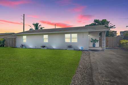 1434 W Hardee Street Lantana, FL 33462