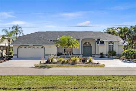 3152 Tarytown St Port Charlotte, FL 33952