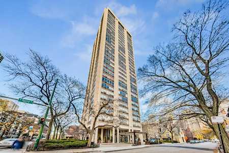 Faulkner House Condos Chicago 70 W Burton Condominiums