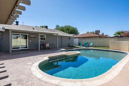 8326 E Camelback Rd Scottsdale, AZ 85251