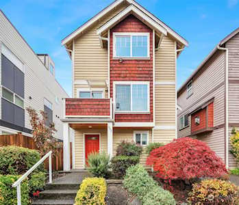 802 NW 50th St Seattle, WA 98107