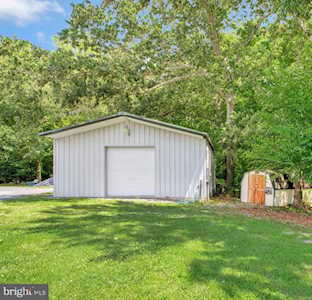 25296 Three Notch Rd Hollywood, MD 20636