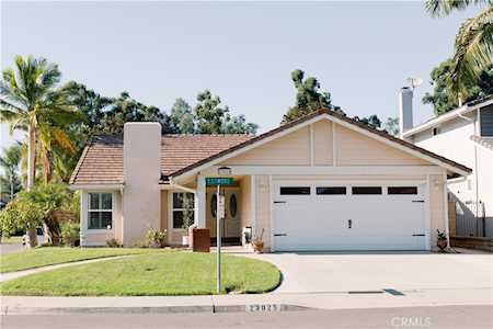 23025 Ashwood Lake Forest, CA 92630