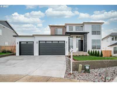 2121 S Wind River CIR Ridgefield, WA 98642