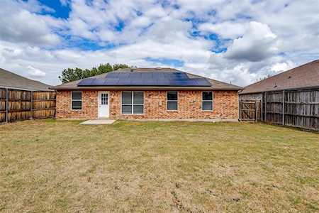 545 Cambridge Drive Saginaw, TX 76179