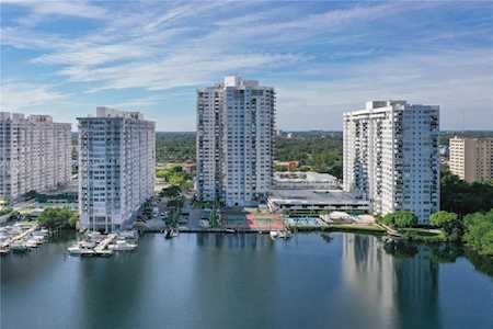 2780 NE 183rd St #116-117 Aventura, FL 33160