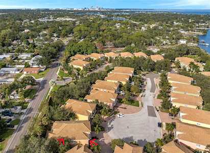 193 Banyan Bay Dr St. Petersburg, FL 33705
