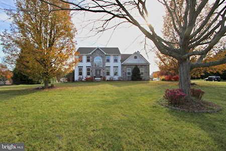 4 Canary Ct Middletown, DE 19709