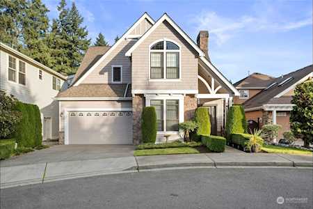 17052 140th Ct NE Woodinville, WA 98072