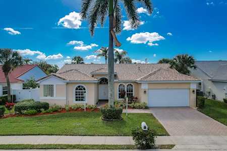 10263 Allamanda Cir Palm Beach Gardens, FL 33410