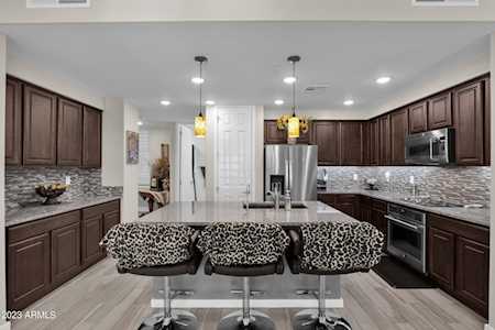 250 W Queen Creek Rd #108 Chandler, AZ 85248