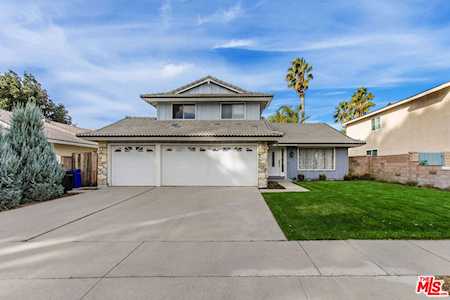 19619 Drycliff St Canyon Country, CA 91351
