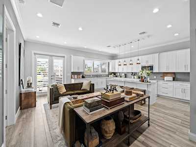4011 NE 16th Ter Oakland Park, FL 33334