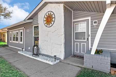 3418 Valley View Road Denton, TX 76209
