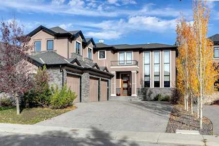 2646 SW Evercreek Bluffs Way Calgary, AB T2Y 4V7