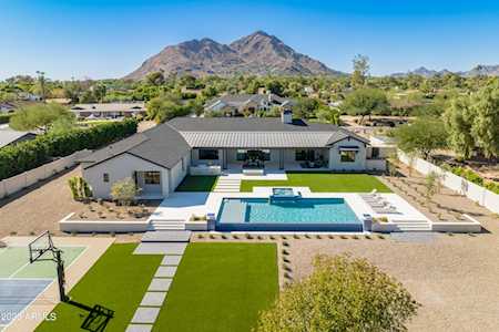 5301 N 69th Place Paradise Valley, AZ 85253