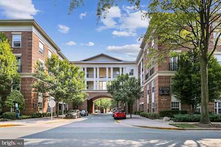16 Granite Place #276 Gaithersburg, MD 20878