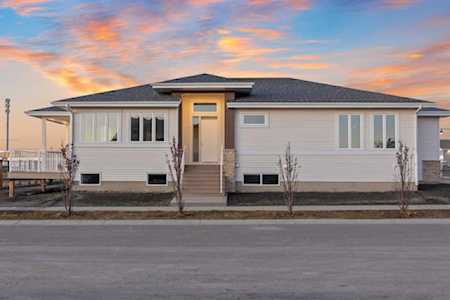 4 Tipping Ave Red Deer, AB T4P 0Y9