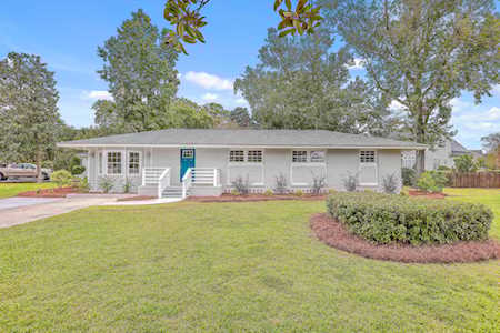 2143 Barbour Drive Charleston, SC 29414