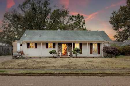 3897 Sabal Hill Dr Bartlett, TN 38135