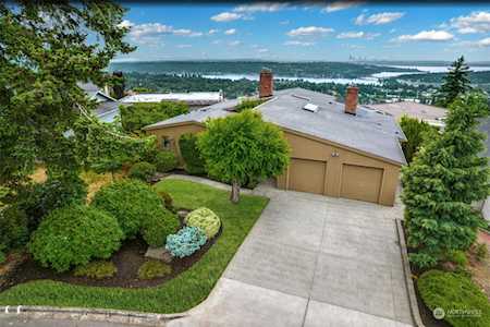 4467 141st Ave SE Bellevue, WA 98006