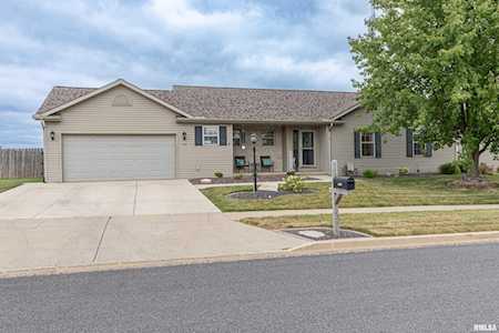 1533 Kelsey St Washington, IL 61571