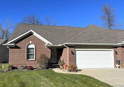 5500 Hidden Oaks Circle Fenton Twp, MI 48451
