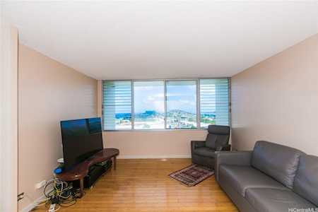 46-255 Kahuhipa Street #A1204 Kaneohe, HI 96744
