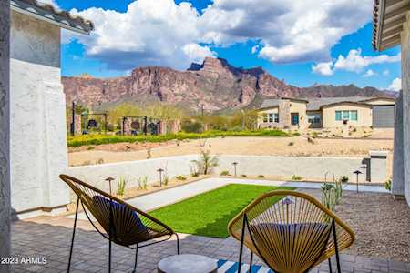762 N Sun Rd Apache Junction, AZ 85119