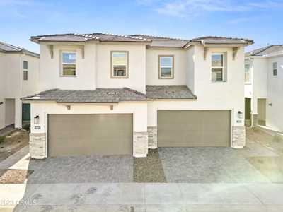 5033 E Woodridge Dr Scottsdale, AZ 85254