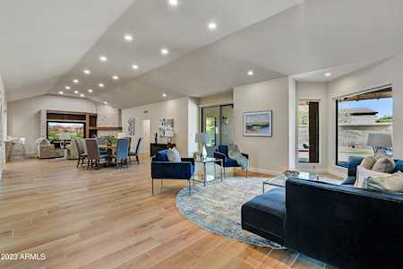 4436 E Camelback Rd #36 Phoenix, AZ 85018