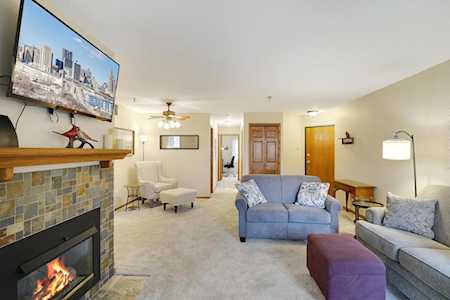 2573 Heritage Drive #106 Mendota Heights, MN 55120