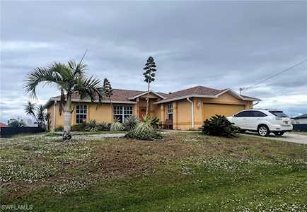 2627 NW 25th Place Cape Coral, FL 33993