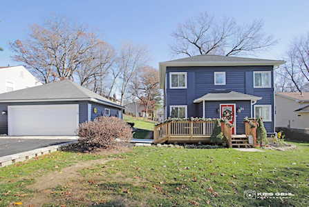 31 Woodland Ave Fox Lake, IL 60020