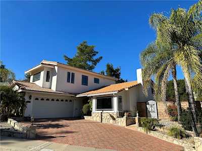 29215 Hillrise Dr Agoura Hills, CA 91301