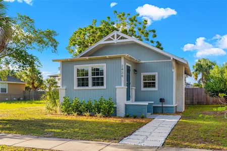 2426 3rd Ave S St. Petersburg, FL 33712