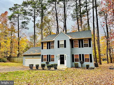 812 Whispering Pine Circle Lusby, MD 20657